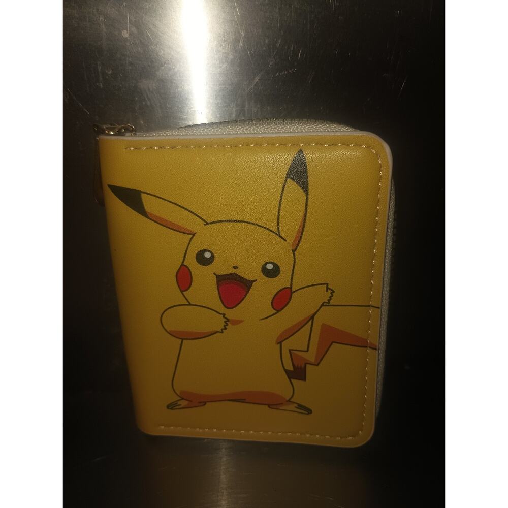 Pikachu Character Bifold Wallet With Zipper